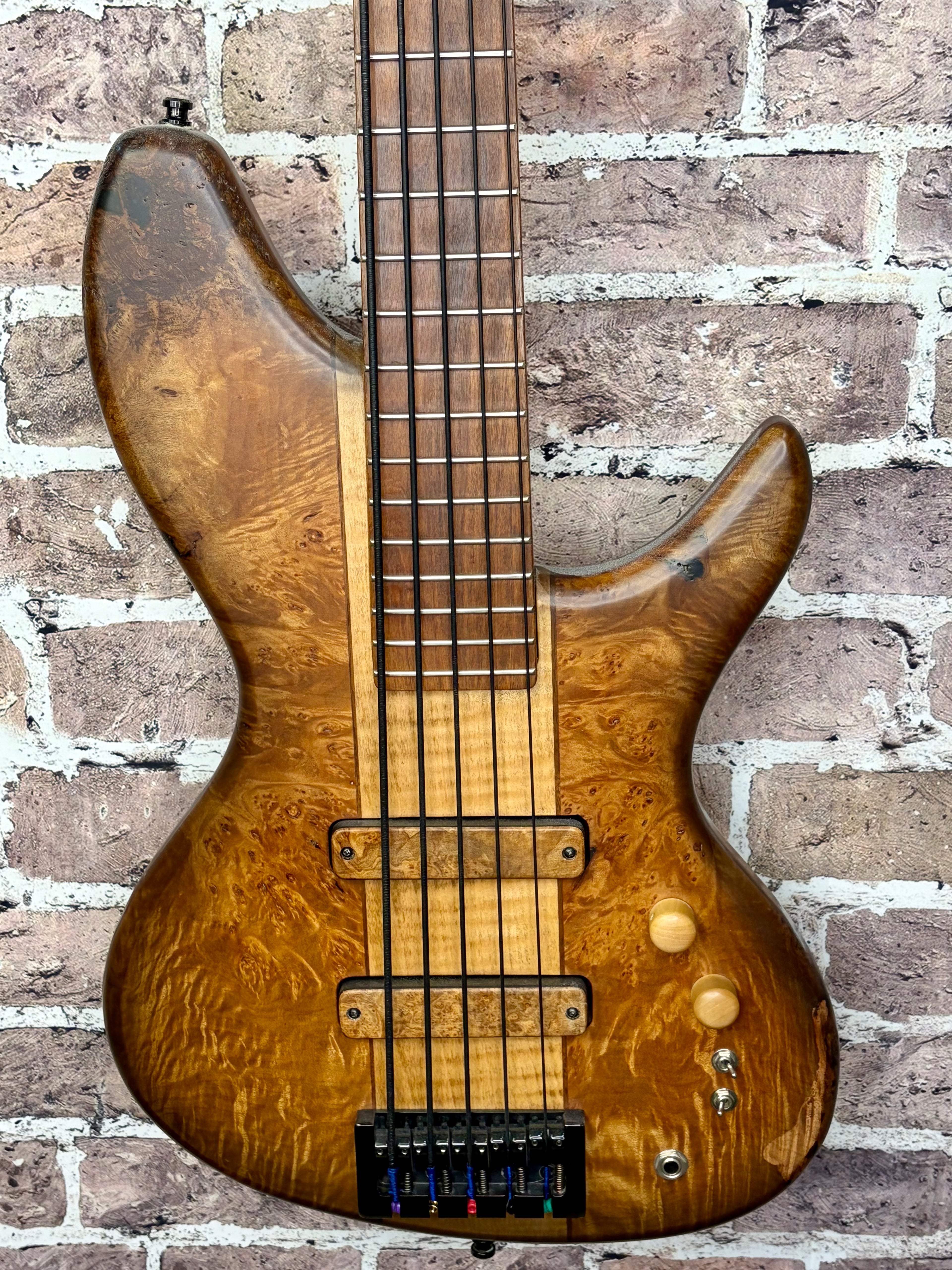 Marco MV Series Boutique 5-String Bass Burl Top Passive