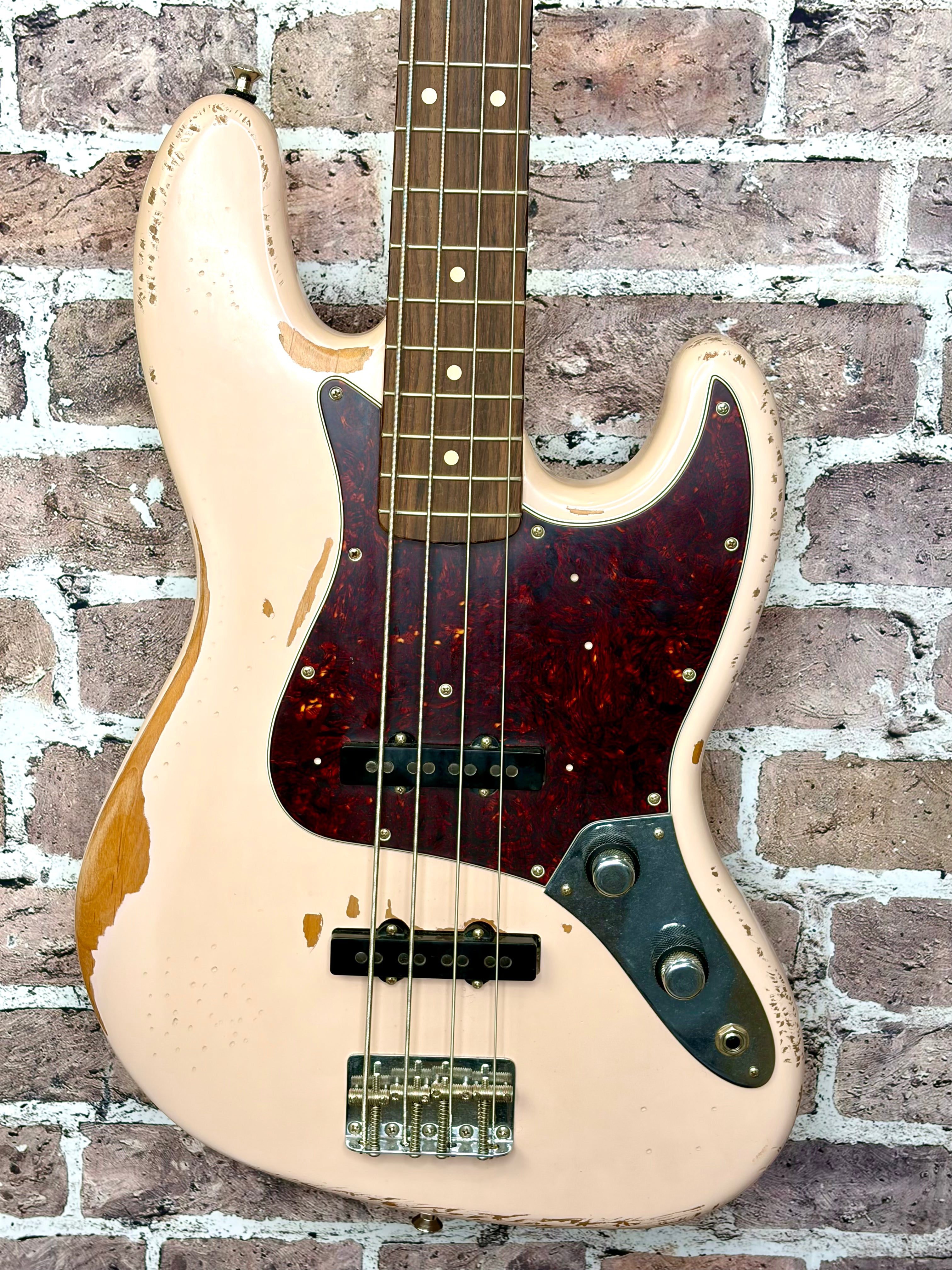 Fender Flea Jazz Bass Shell Pink Road Worn Custom Shop Pickups