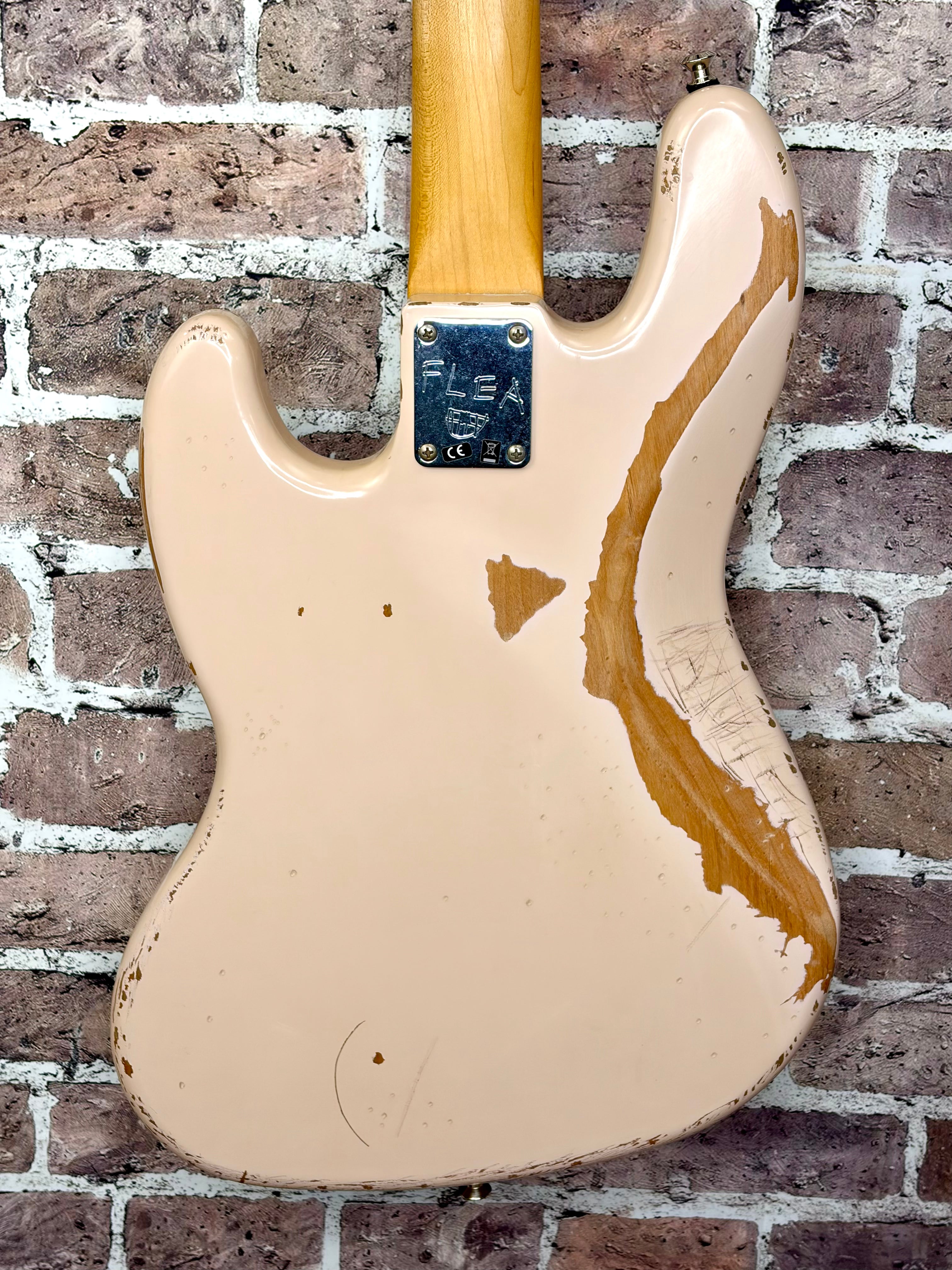 Fender Flea Jazz Bass Shell Pink Road Worn Custom Shop Pickups