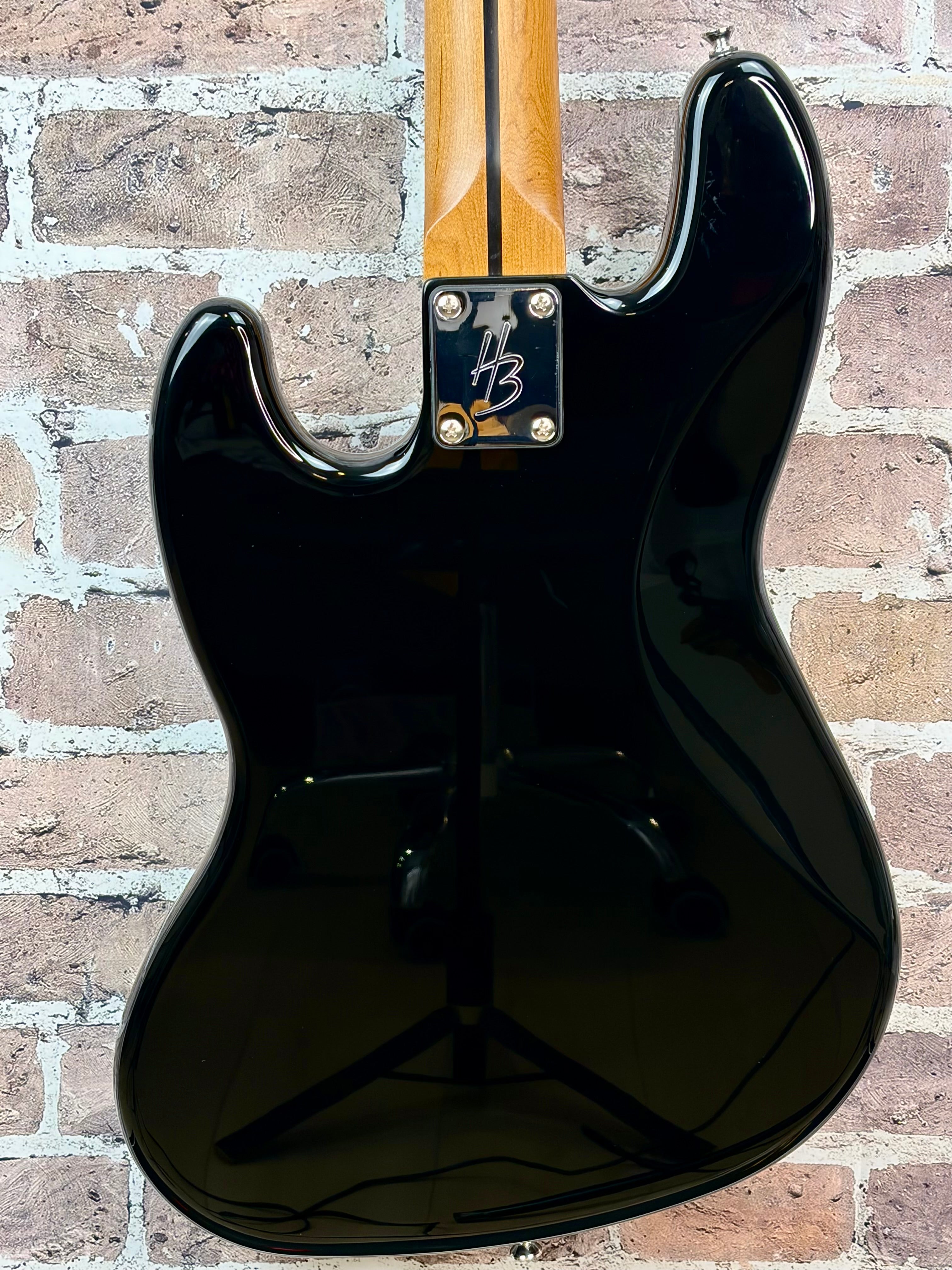 Harley Benton JB-75 4-String Bass Roasted Maple Neck