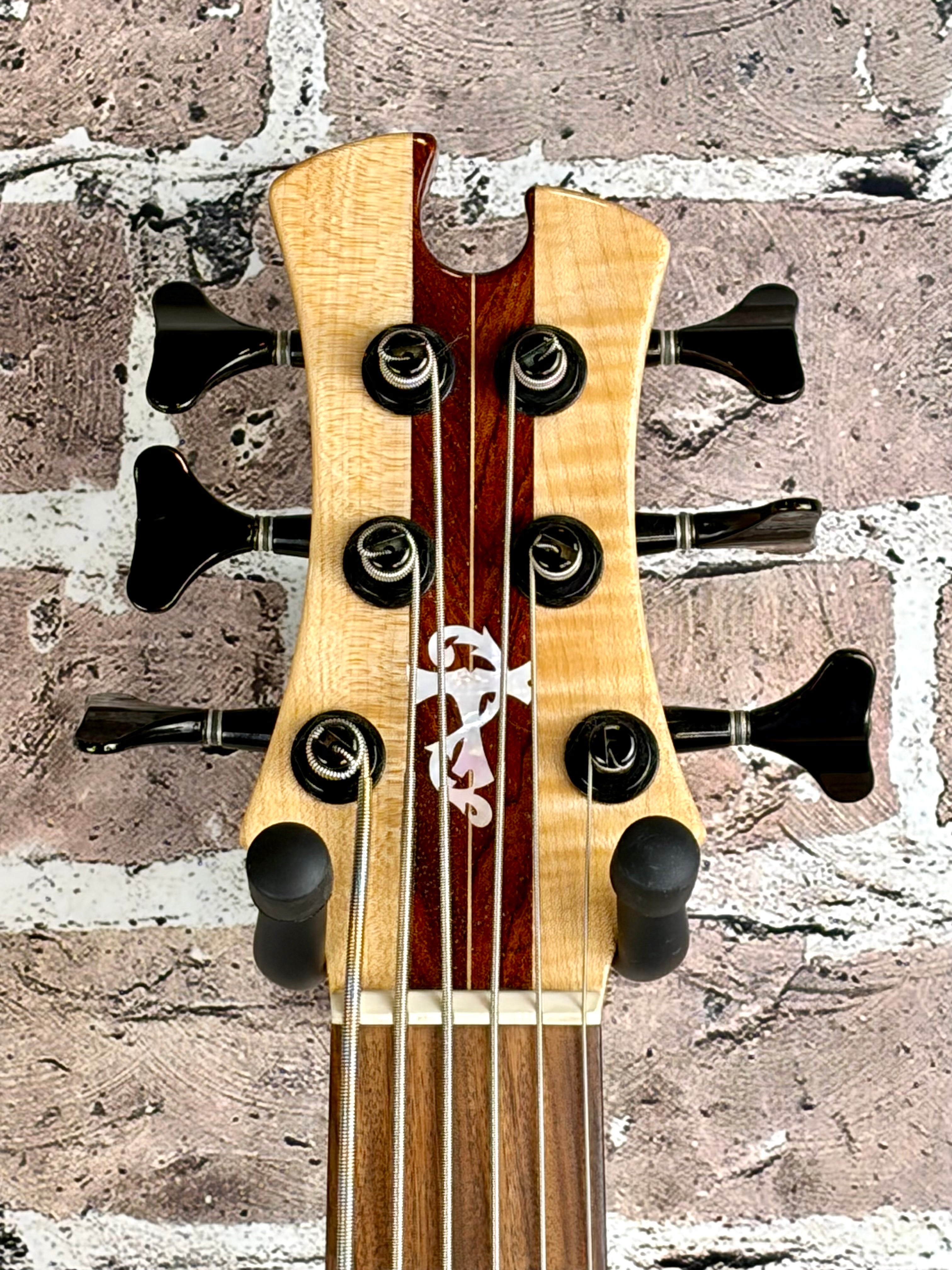 Tobias Pre-Gibson 6-String Bass Vintage Boutique Icon