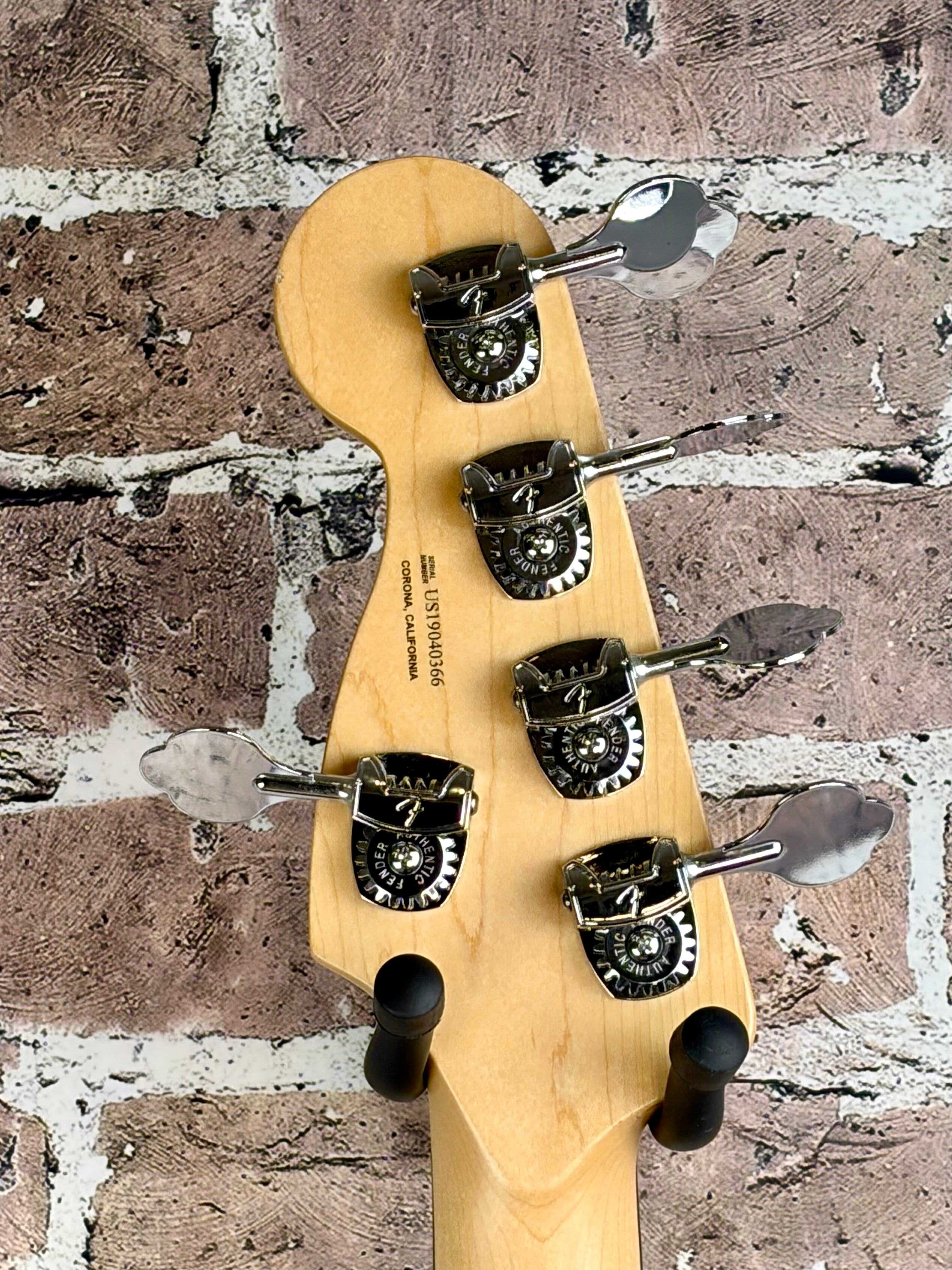 Fender American Elite Jazz Bass V