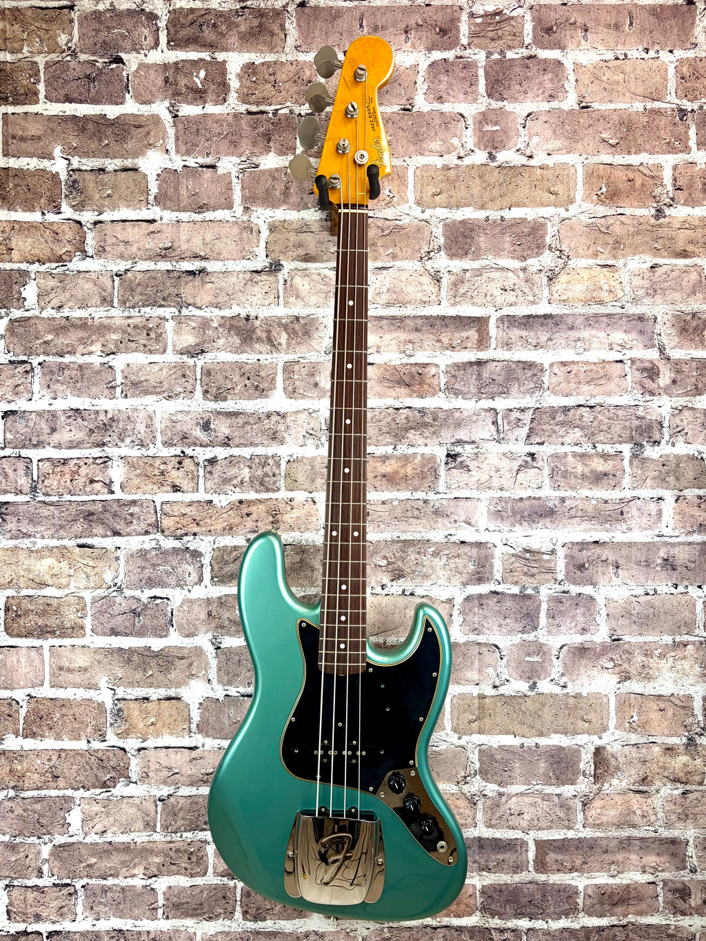 1983  Vintage Fender MIJ ’62 Jazz Bass Reissue for Sale