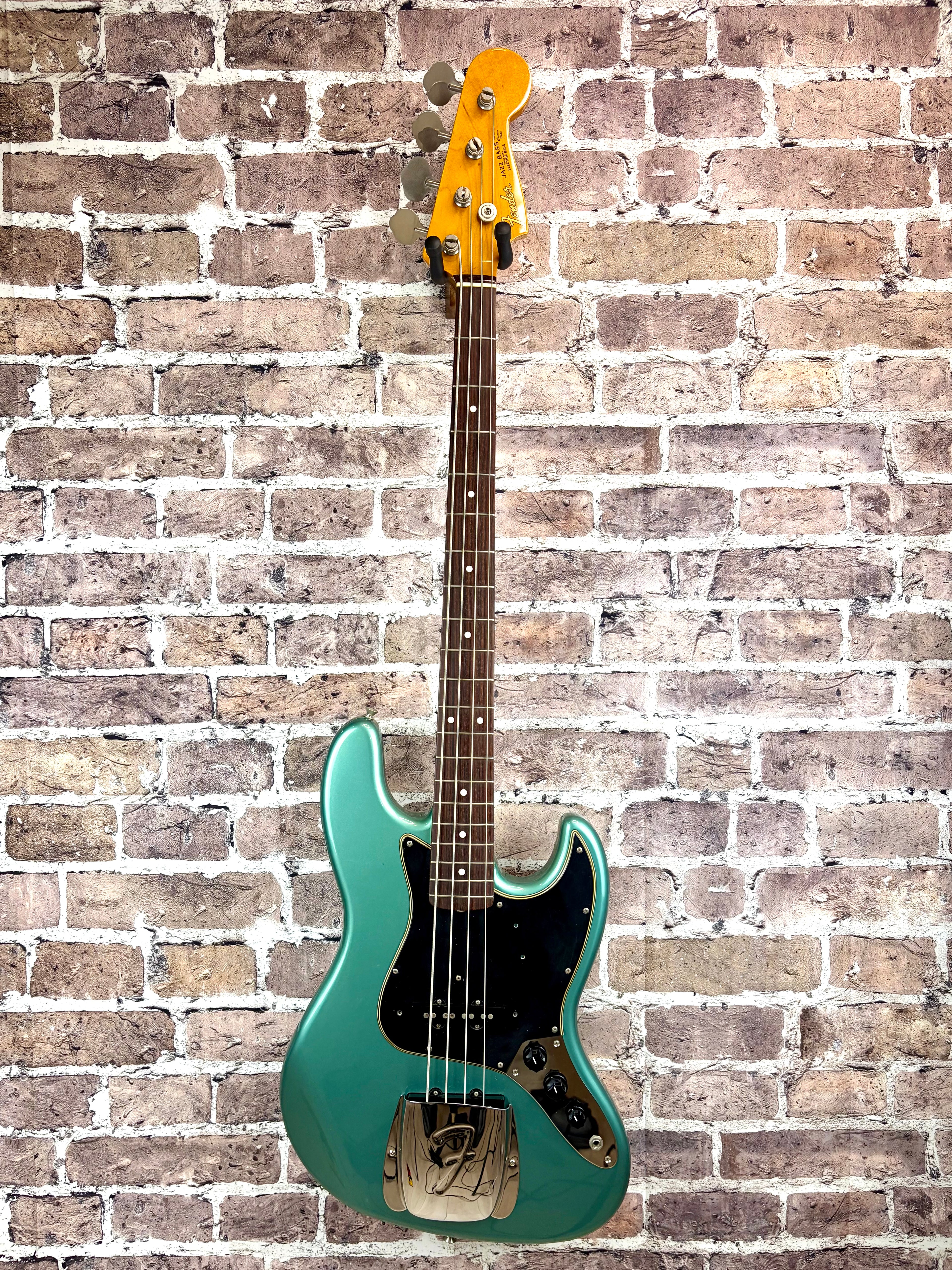 1983  Vintage Fender MIJ ’62 Jazz Bass Reissue for Sale